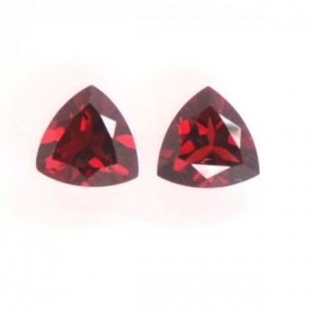 Paire grenats almandins 8x8